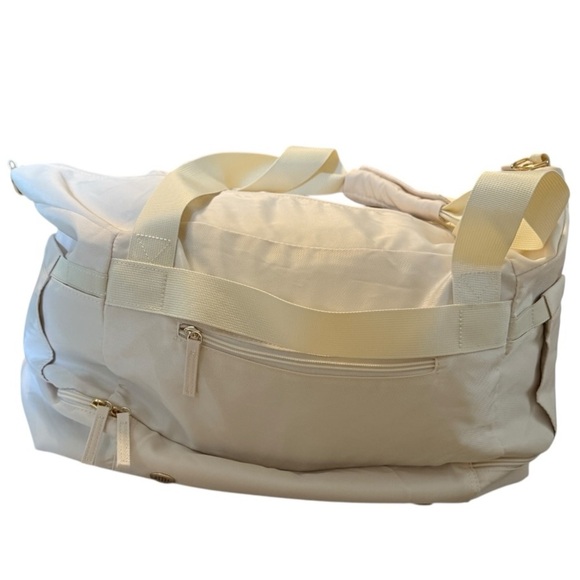 $15 (ππΌππ πΎππΌππΎπ)ETRONIK BIEGE GYM/USB DUFFEL BAG - Picture 12 of 16